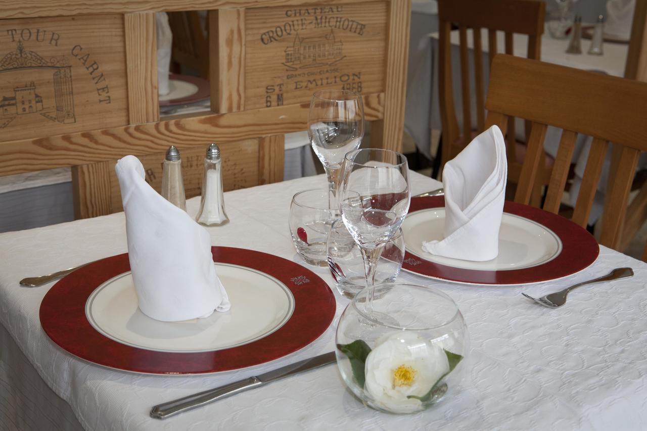 Logis Hotel Le Chrismas Châteaulin Екстериор снимка